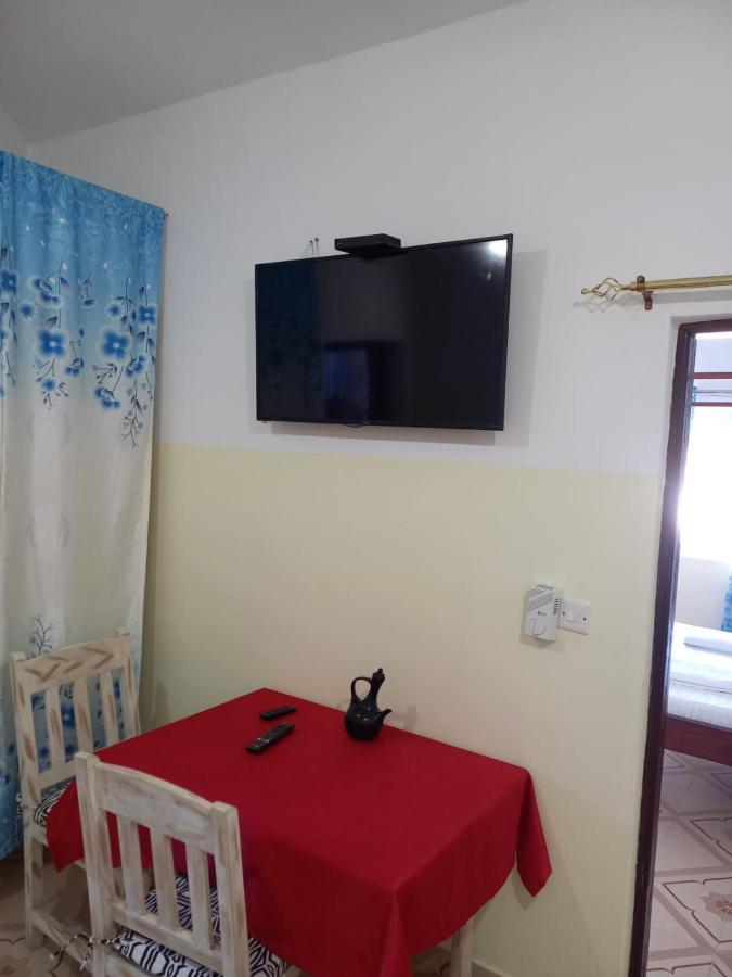 Rhino Apartment Watamu Exterior foto